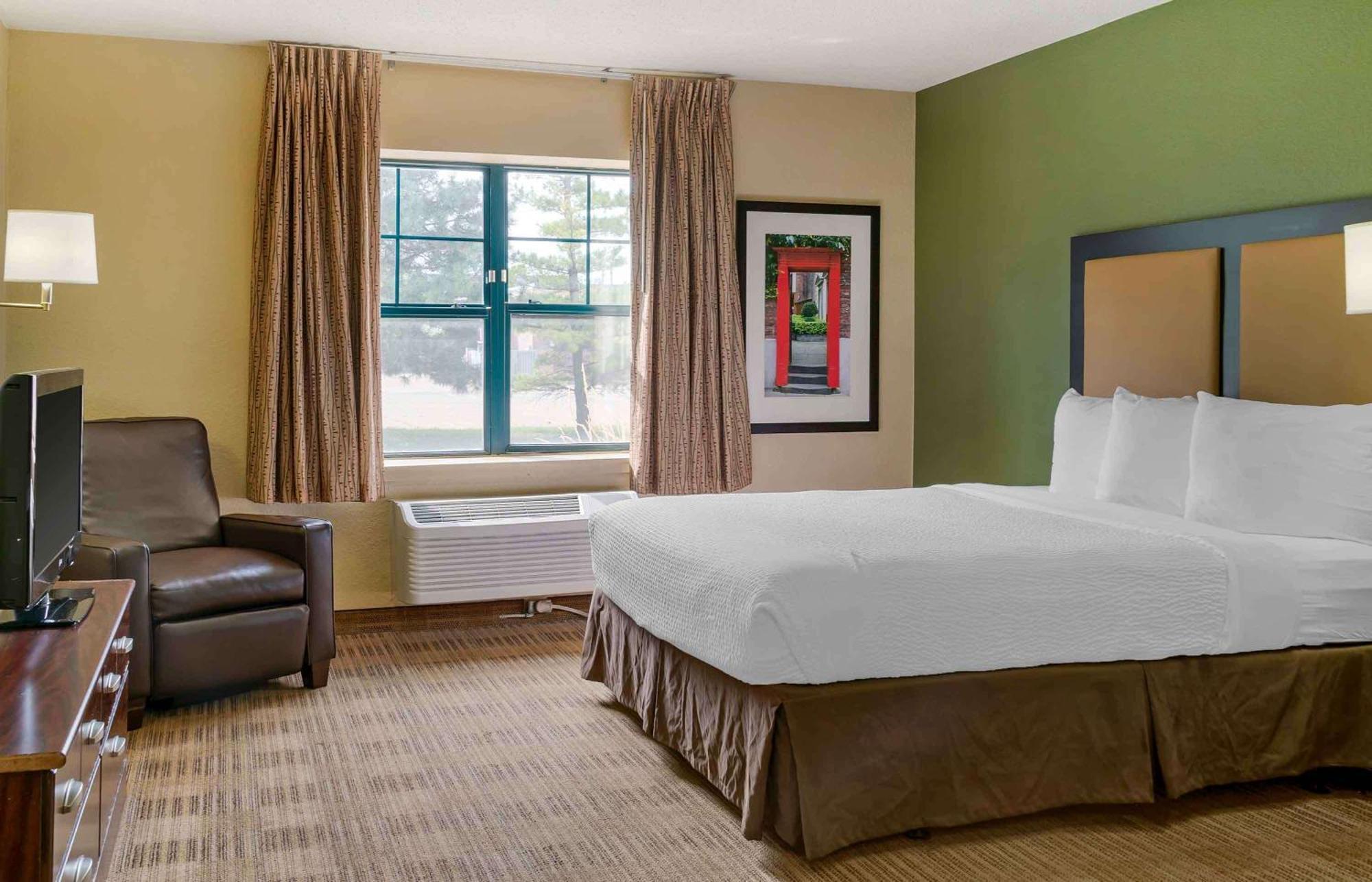 Extended Stay America Suites - Detroit - Madison Heights Esterno foto