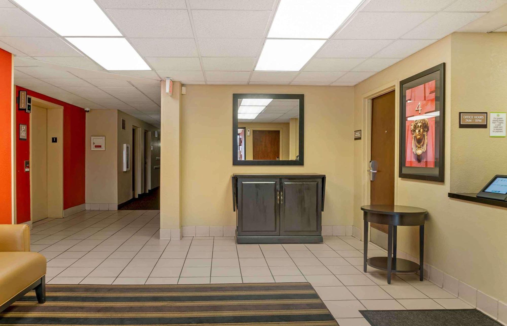 Extended Stay America Suites - Detroit - Madison Heights Esterno foto