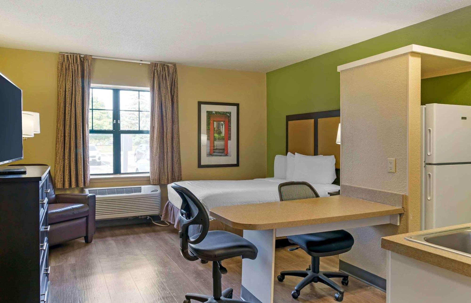 Extended Stay America Suites - Detroit - Madison Heights Esterno foto