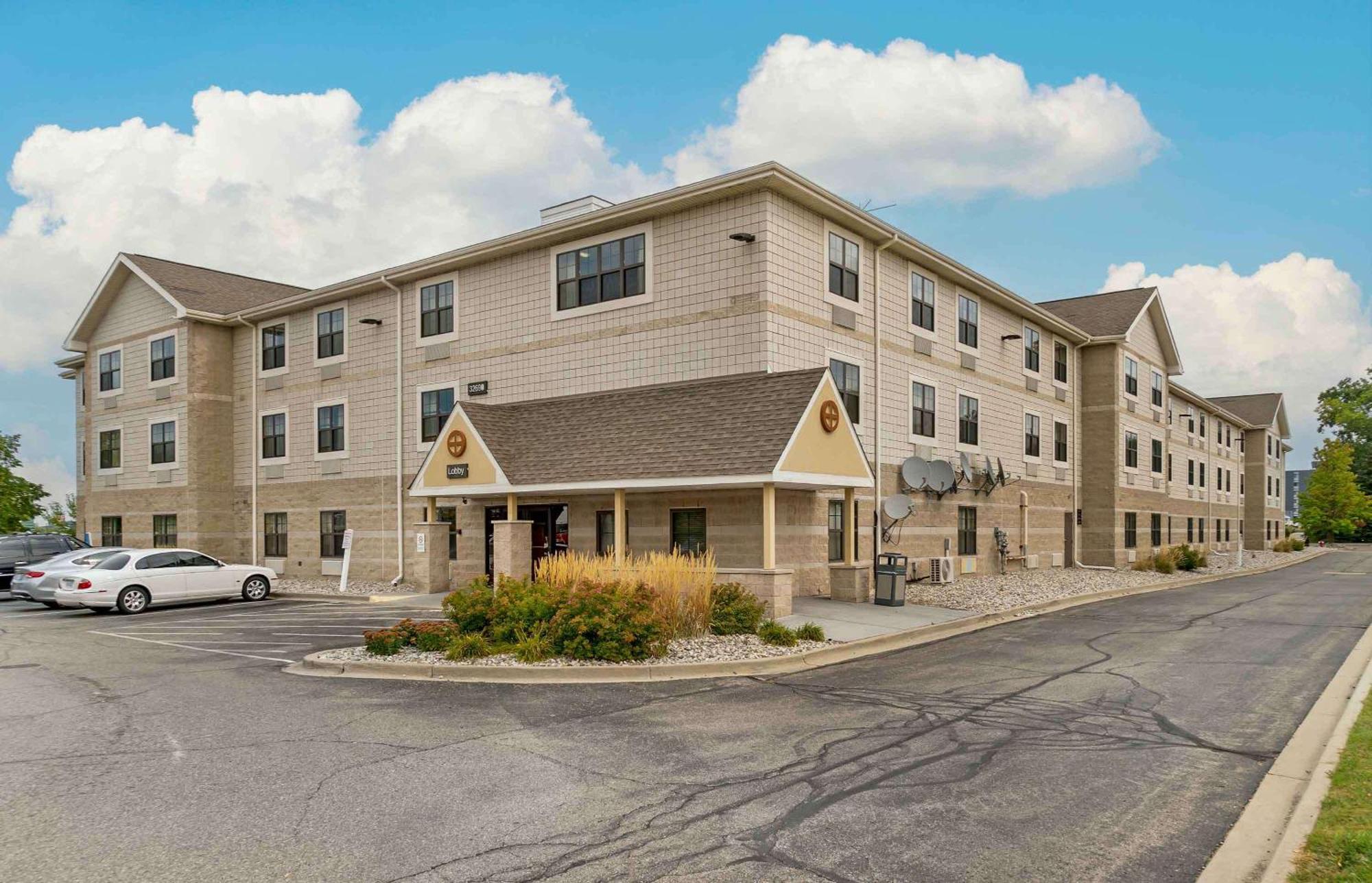 Extended Stay America Suites - Detroit - Madison Heights Esterno foto